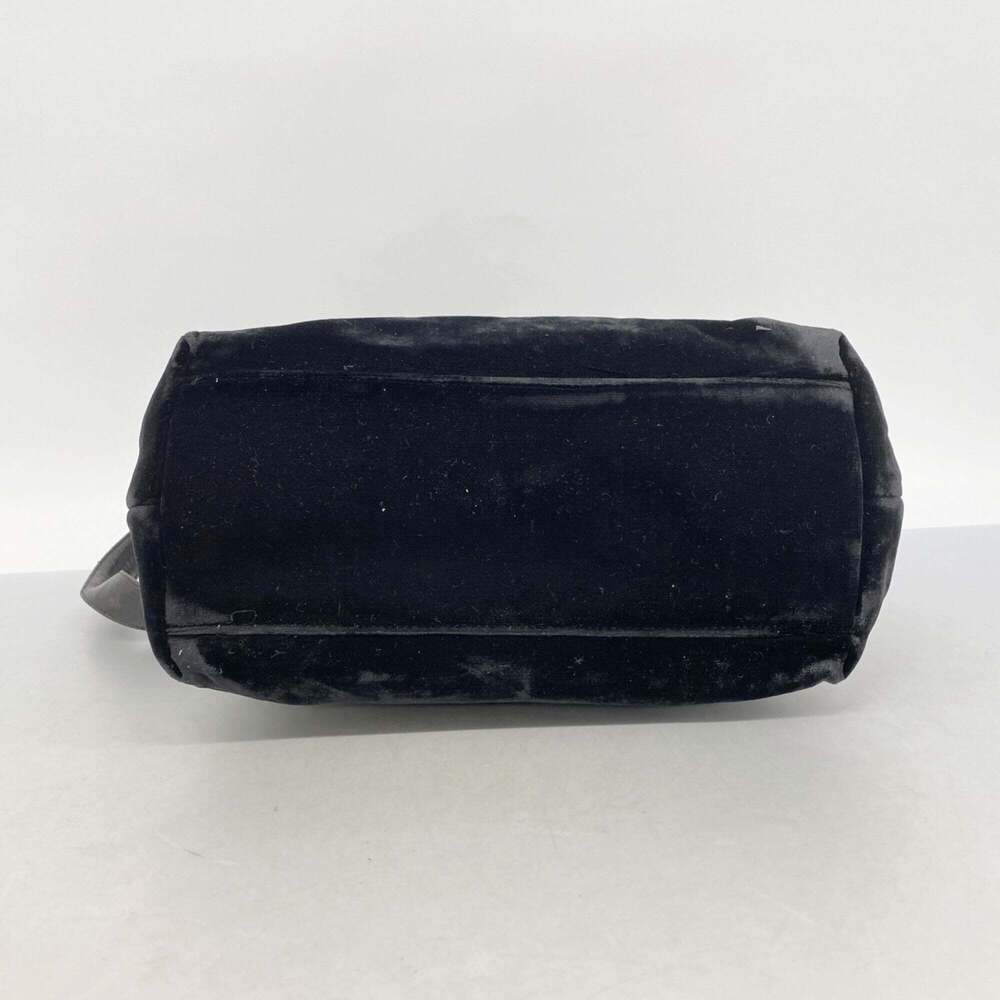 CHANEL Black Shoulder Bag - Picture 3 of 13